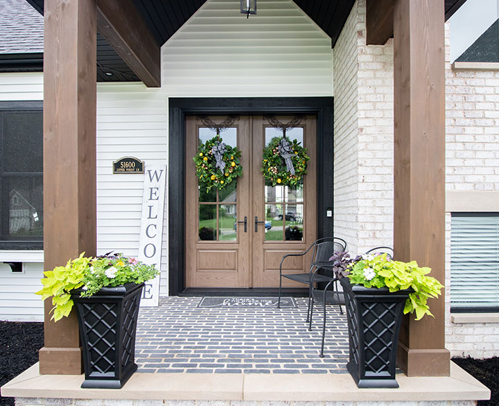 entryway front porch